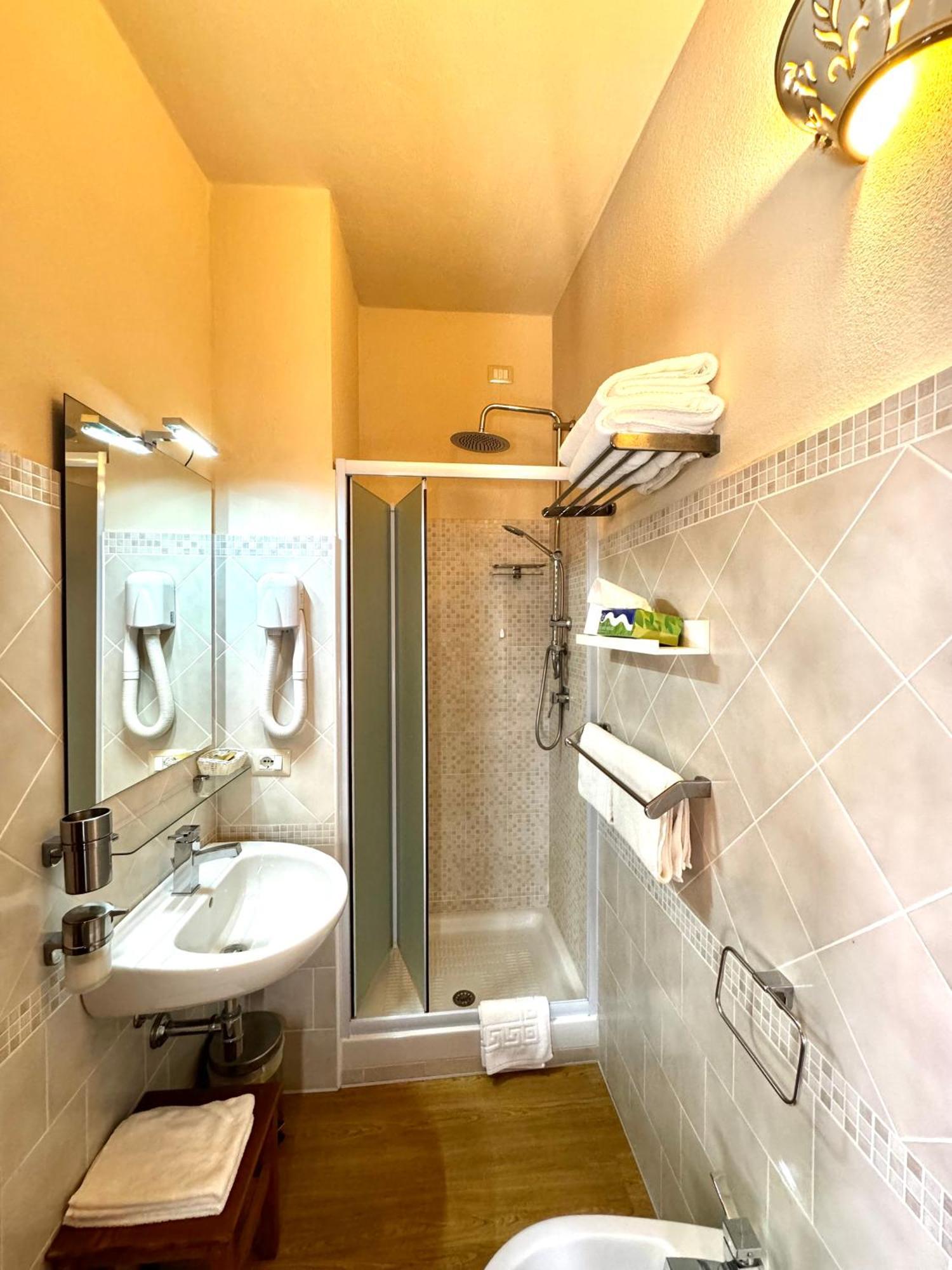 B&B Selvaggio Blu Баунеї Екстер'єр фото