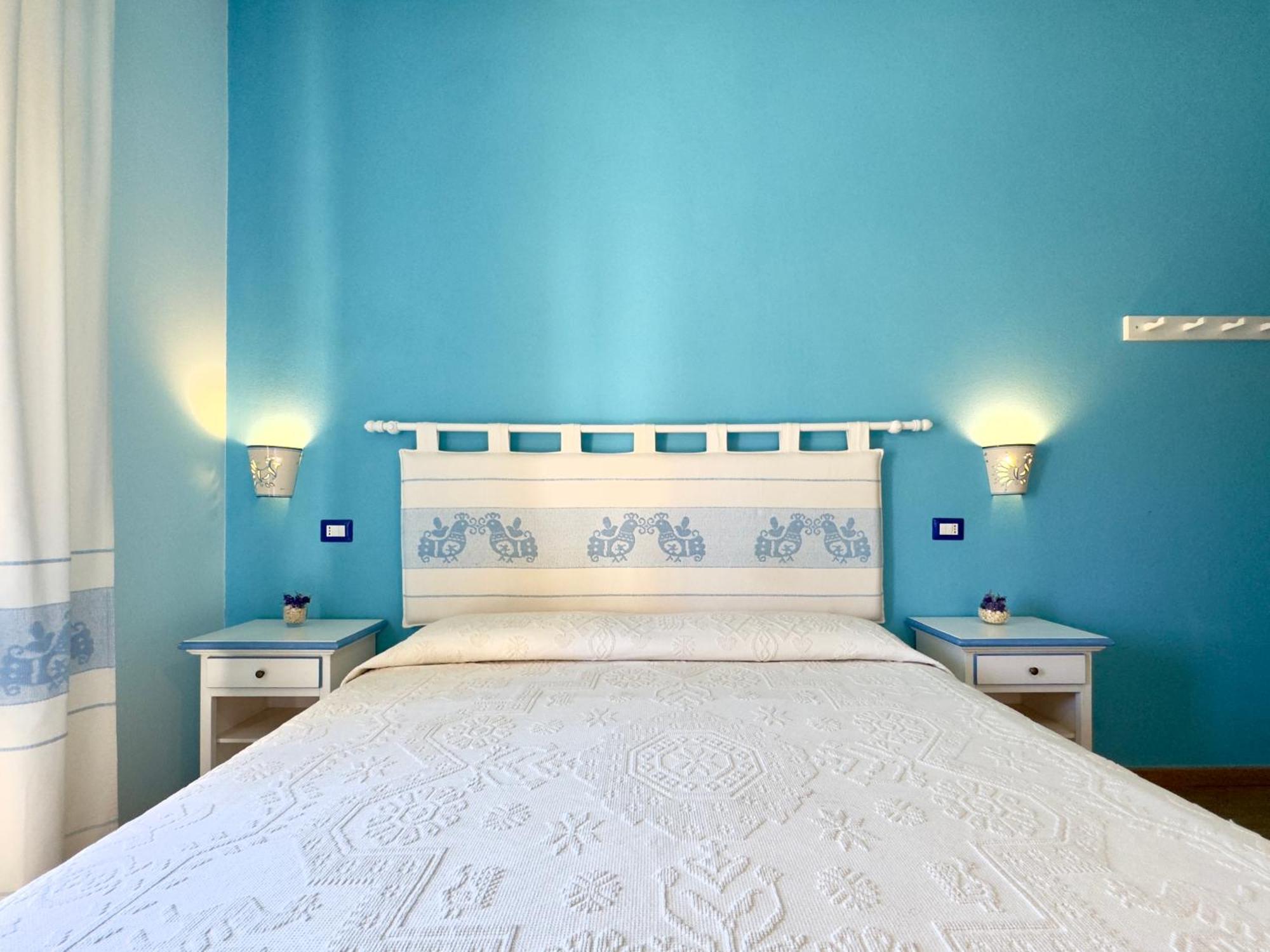 B&B Selvaggio Blu Баунеї Екстер'єр фото
